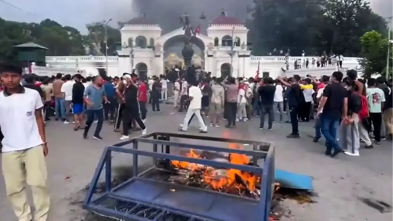 Nepal: Tension continues to flare in Bara for 2nd day, authorities clamp curfew